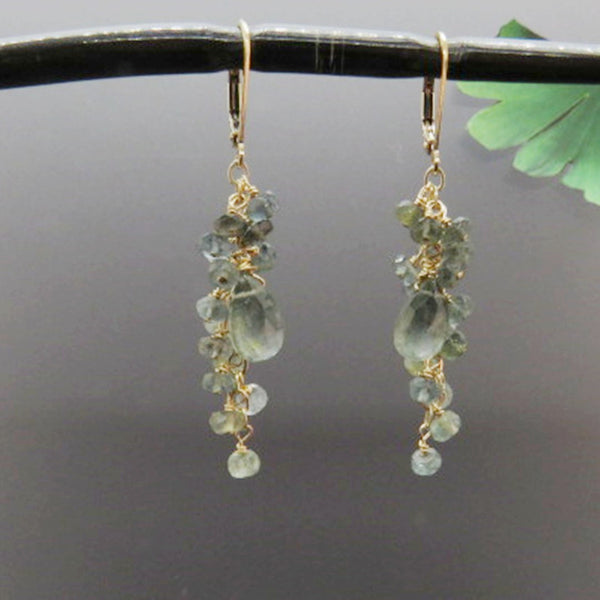 Moss Aquamarine Drops Y Necklace