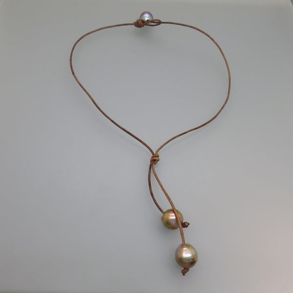 Gray Edison Pearl and Leather Necklace