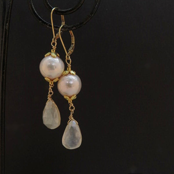 White Edison Pearl and Chalcedony Earrings