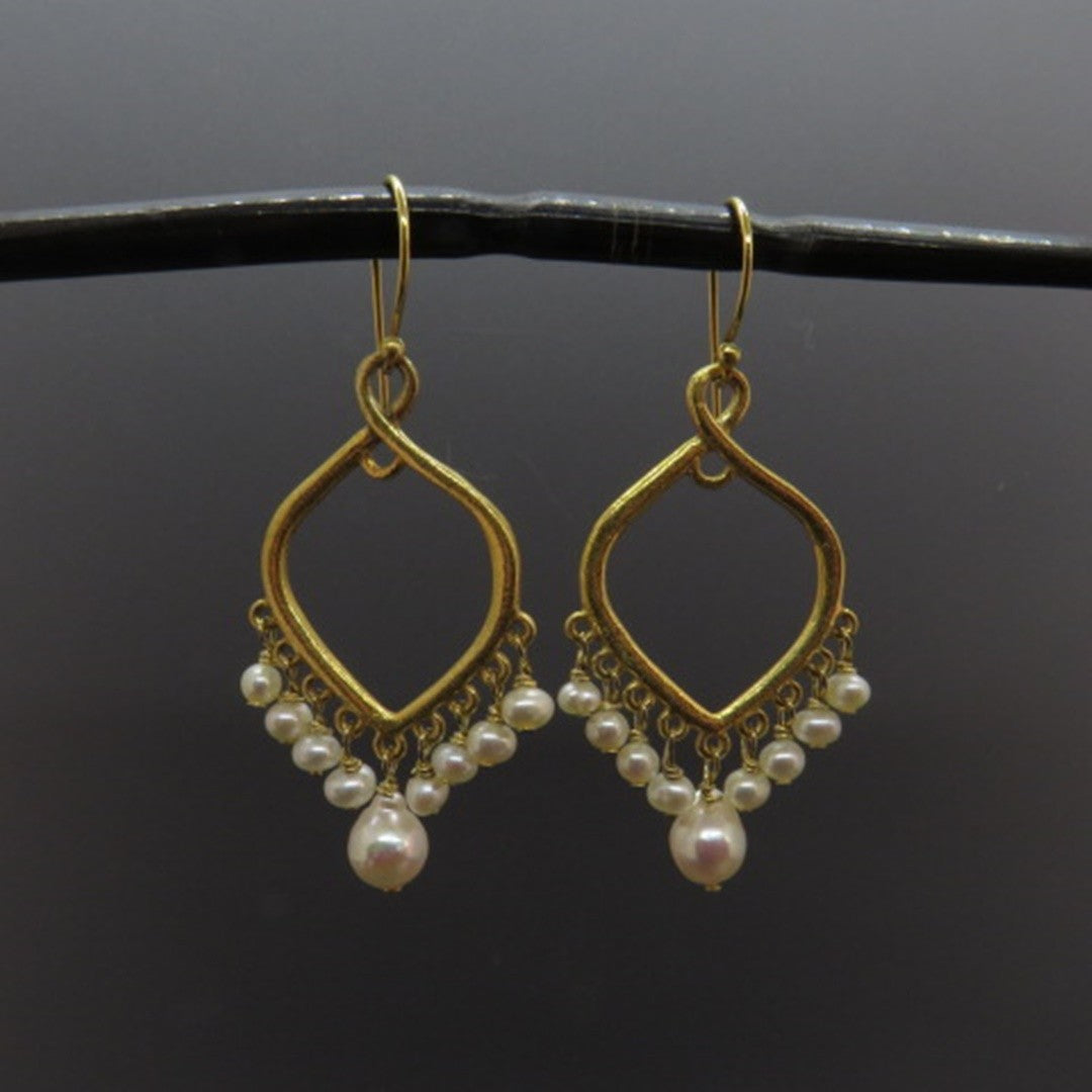 white akoya pearls, small freshwater pearls dangle on gold chandeliers, french ear wire