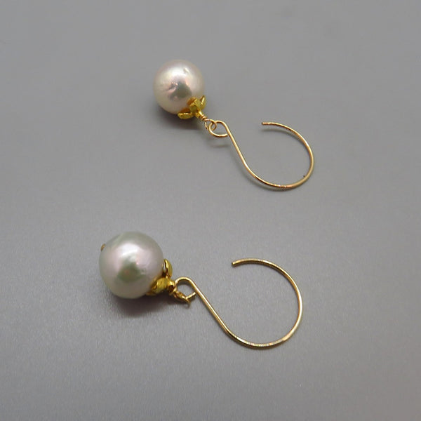 White Edison Freshwater Pearl Earrings