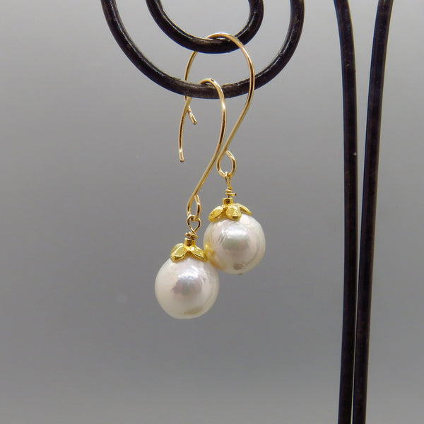 White Edison Freshwater Pearl Earrings